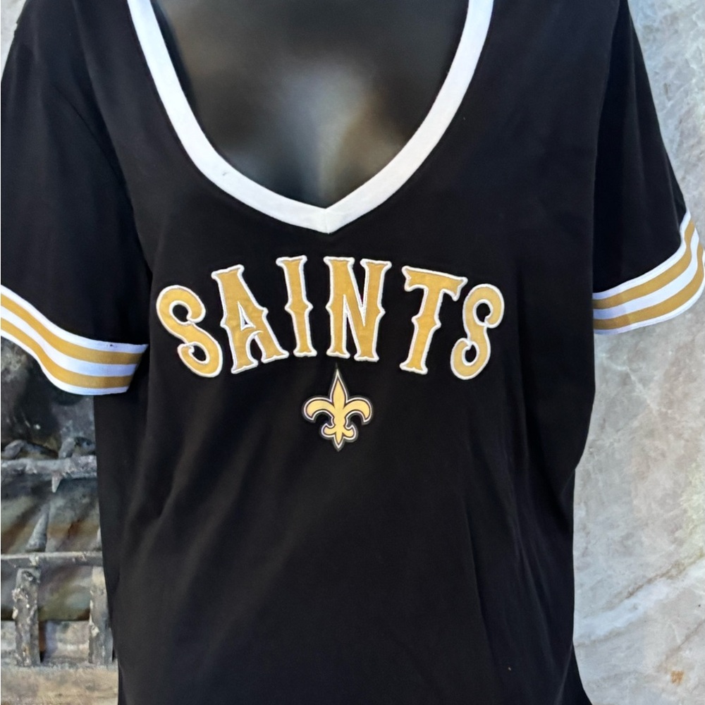 NFL New Orleans Saints Black & Gold V-Neck Short Sleeve Tee
